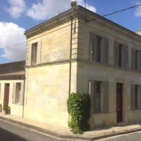 Au Coeur Des Vignobles Panzió Saint-Estèphe Kültér fotó